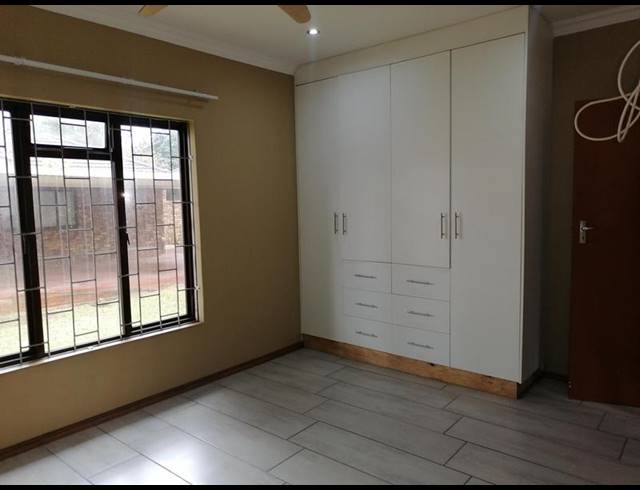 3 BEDROOM TOWNHOUSE FOR SALE IN MEER EN SEE